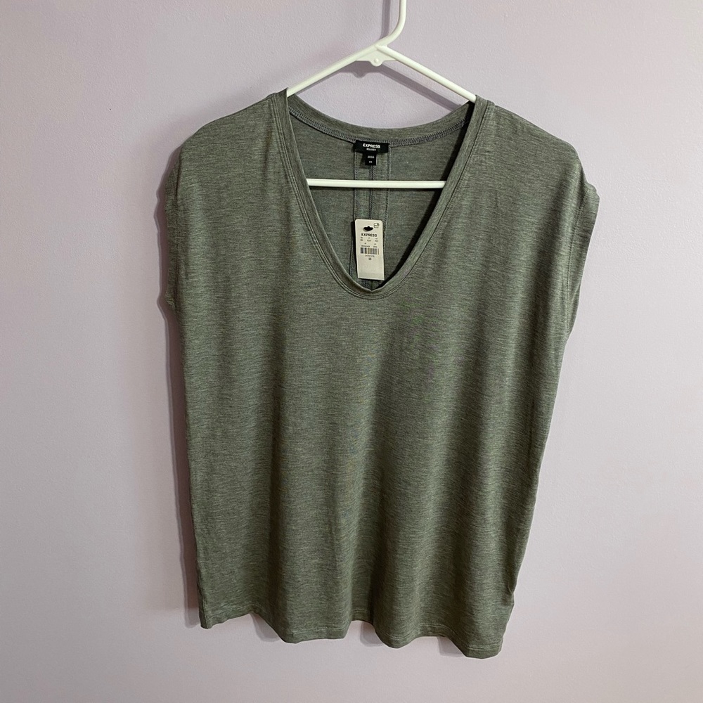 Express Supersoft Relaxed Scoop Neck Tee